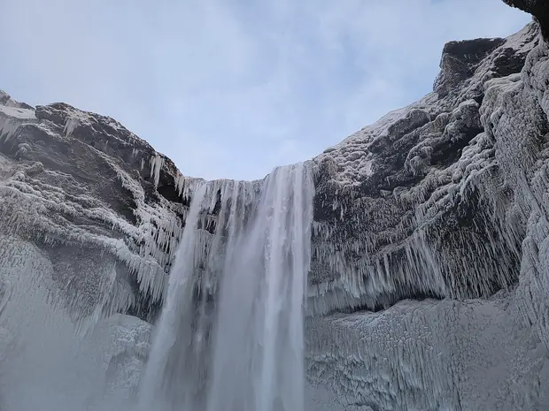 Skógafoss, Two waterfalls on the way